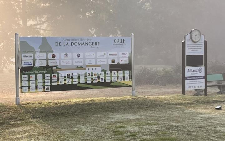 Tournoi de Golf Lexus à la Domangère