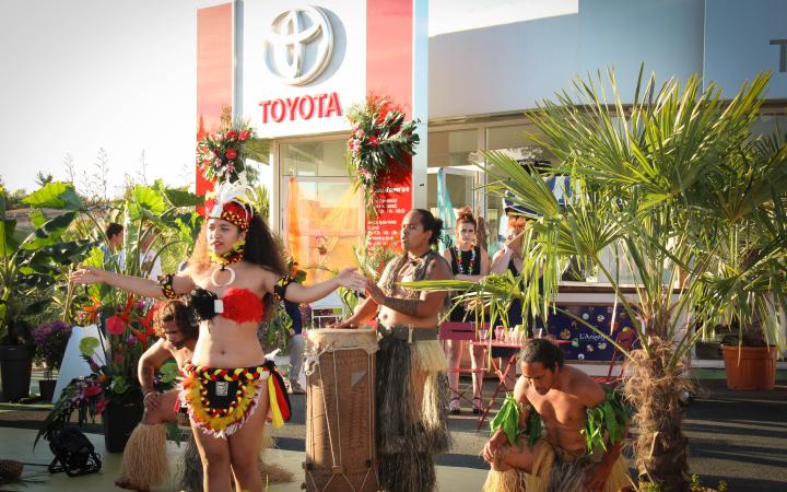 Toys Motors Saintes : L'hybride sous les tropiques