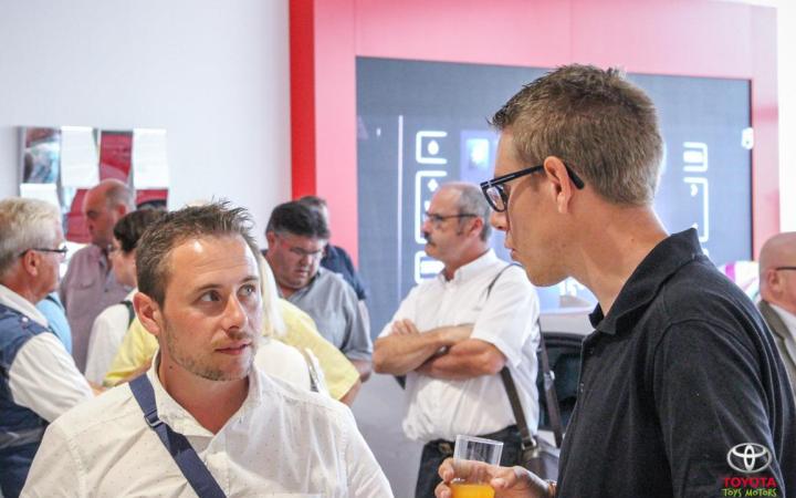 Toys Motors Rouen : Nouveau Showroom et ambiance estivale