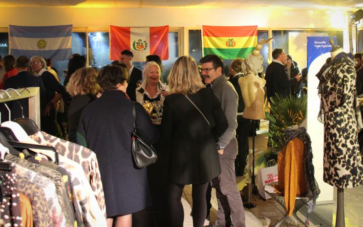 Toys Motors Rochefort : danse, chaleur et sourires