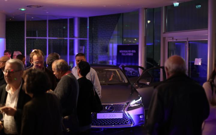 LANCEMENT LEXUS CT