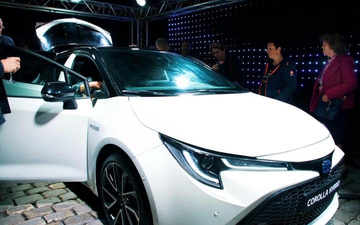 REVELATION TOUR : Reveal RAV4 & Corolla