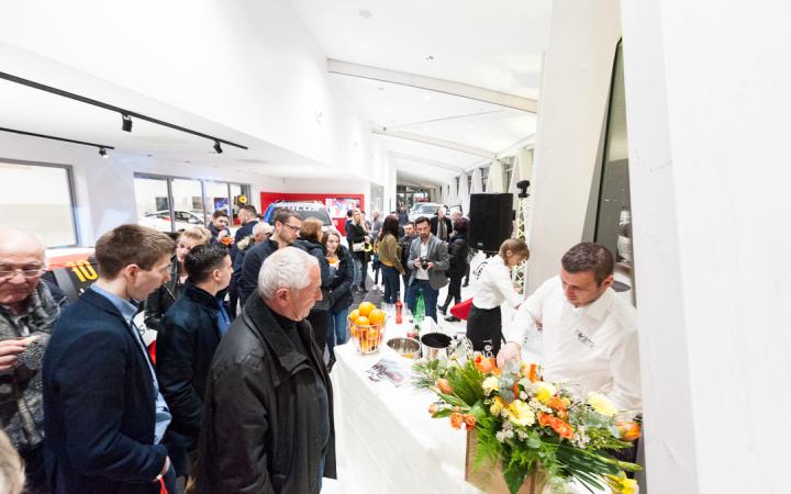 Toys Motors Valenciennes : Ouverture et inauguration