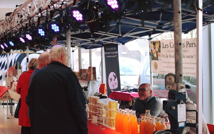 Saint-Omer - Marché de Noël grandeur nature