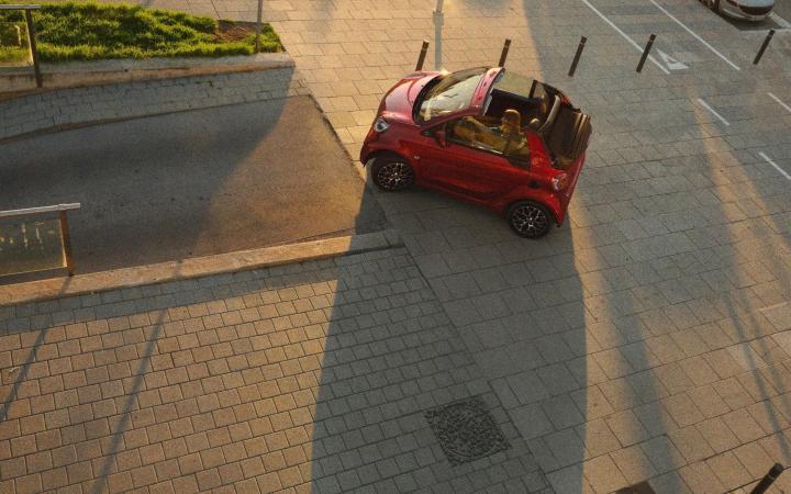 EQ fortwo cabrio.