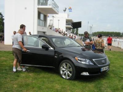 Tous sous les ordres pour le Prix TOYS MOTORS !