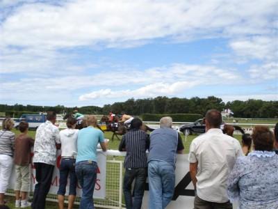 Concours Hippique Toys Motors à l' hippodrome de Royan