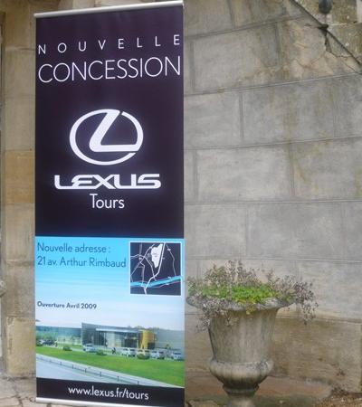 Lexus Tours au Château de Beaulieu pour les Essais Hybrides Lexus