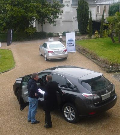 Lexus Tours au Château de Beaulieu pour les Essais Hybrides Lexus