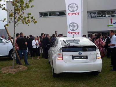 Toys Motors Tours & Strego