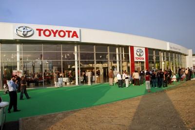 INAUGURATION DE TOYOTA TOYS MOTORS TOURS