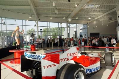 INAUGURATION DE TOYOTA TOYS MOTORS TOURS