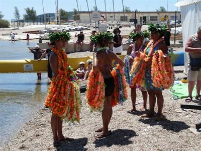 L'équipe Sablaise 3ème sur la Course Internationale de Pirogues à Toulon!