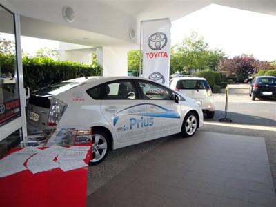 Toyota COGNAC (16) et le "Brin'd'Art Merpinois"