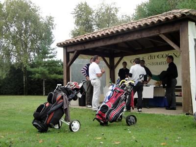 TOYOTA Toys Motors Cognac (16) organisait le Trophée de Golf du Cognac