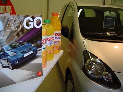 Remise des clefs de l'Aygo gagnée grâce à Toyota France en partenariat avec Jocker