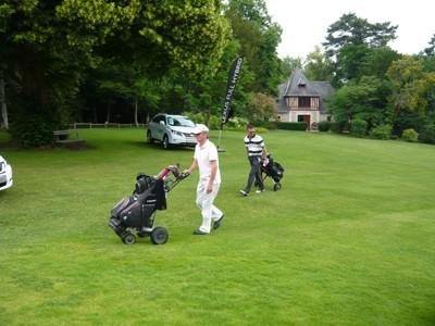 Compétition Lexus Tours au Golf de Ballan et au château d'Artigny
