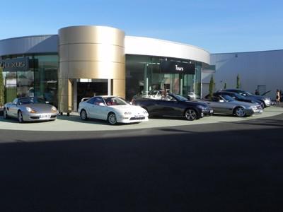 LEXUS Tours présent au rassemblement mensuel des véhicules anciens de Tours