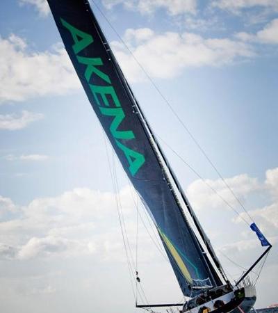 Suivez Arnaud Boissière et son monocoque Akena sur la Route du Rhum