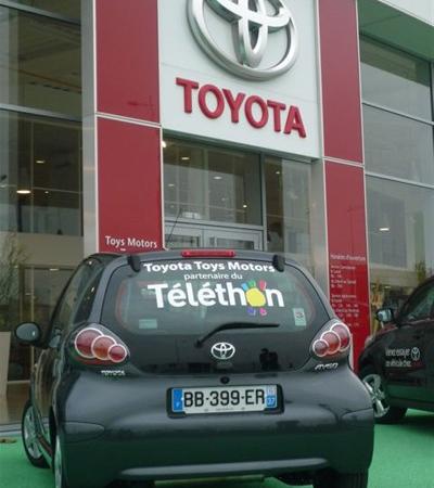 TOYOTA Toys Motors TOURS partenaire du Téléthon 2010