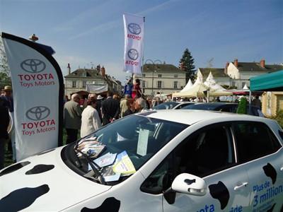 TOYOTA Toys Motors Loches présent à la Foire de Loches