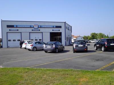 Journée portes ouvertes au Garage Grousset avec Toys Motors Rochefort