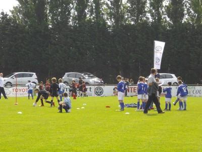 Tournois de Foot de Capeyron avec la concession Toys Motors de Rochefort
