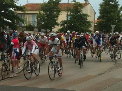 TOYOTA Toys Motors ROCHEFORT présent à l'EKOI TOUR