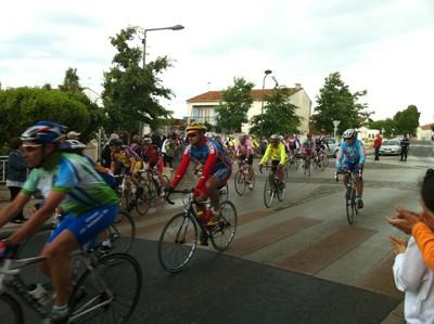 TOYOTA Toys Motors ROCHEFORT présent à l'EKOI TOUR