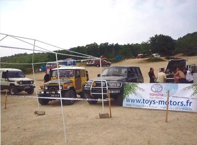 TOYS MOTORS TOURS et le TOYOTA LAND CRUISER SERIE 4