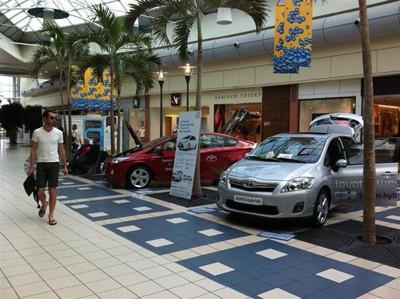 TOYOTA Toys Motors Tours expose