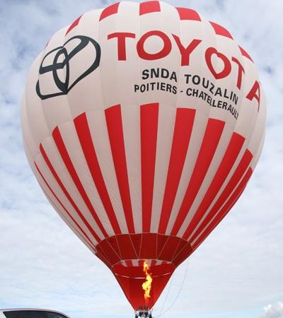 Journée exceptionnelle dessais hybrides Toyota et Lexus sur le circuit de Fontenay le Comte