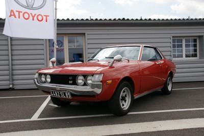 Journée exceptionnelle dessais hybrides Toyota et Lexus sur le circuit de Fontenay le Comte
