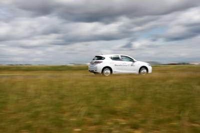 Journée exceptionnelle dessais hybrides Toyota et Lexus sur le circuit de Fontenay le Comte