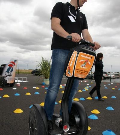 Journée exceptionnelle dessais hybrides Toyota et Lexus sur le circuit de Fontenay le Comte