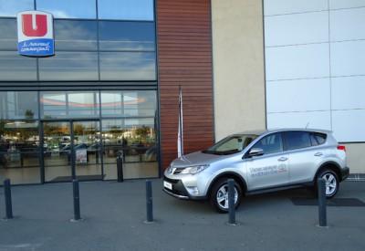 Toys motors au Super U à Loches