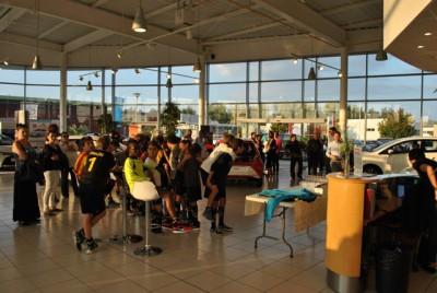 Remise de maillots à l'équipe de football U13 de Montlouis sur Loire