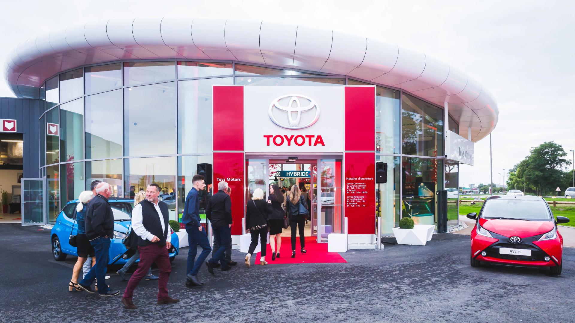 Toys Motors Dunkerque : Une inauguration haute en couleurs
