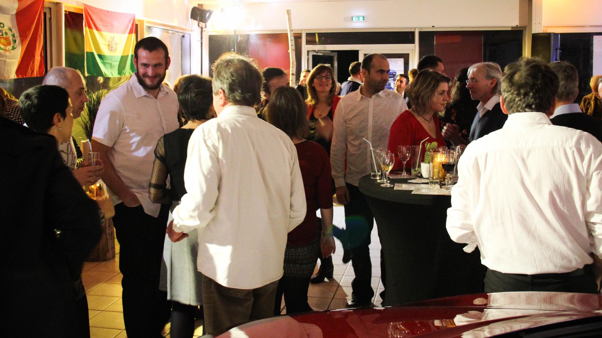 Toys Motors Rochefort : danse, chaleur et sourires