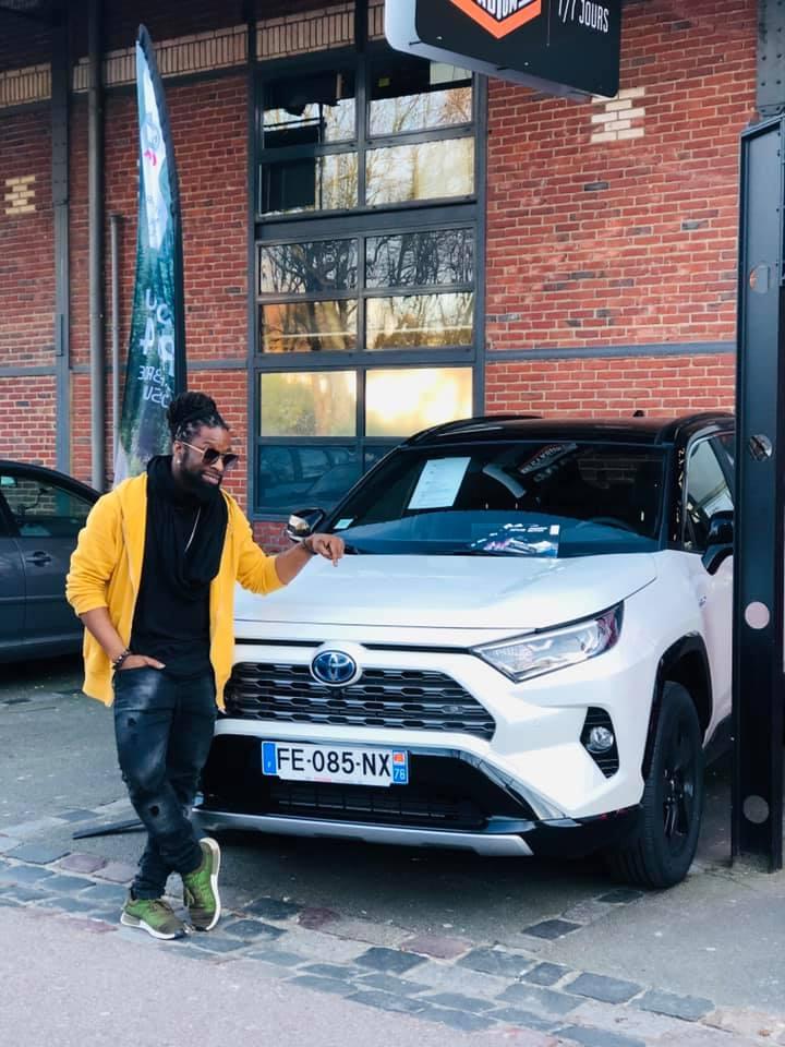 Rouen : Un artiste de taille, une scène hors du commun et notre nouveau RAV4