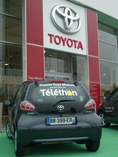 TOYOTA Toys Motors TOURS partenaire du Téléthon 2010