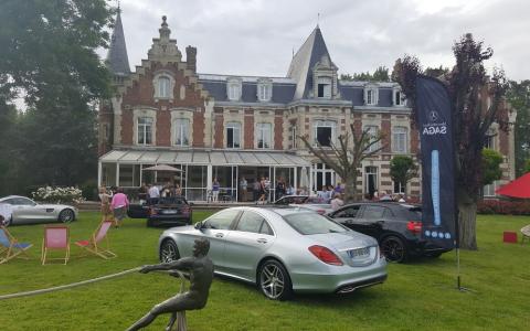 Présentation des cabriolets au Château de Tilques