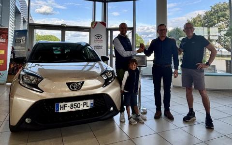 Triathlon Relais Toys Motors - Remise des clés