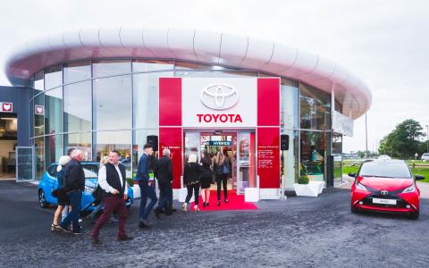 Toys Motors Dunkerque : Une inauguration haute en couleurs