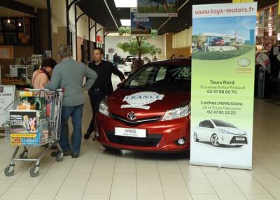 Toys motors au Super U à Loches