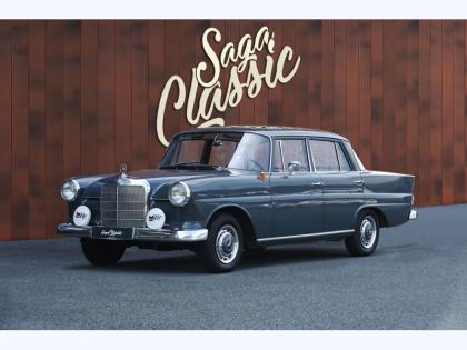 MERCEDES-BENZ 190 190 HECK FLOSSE  