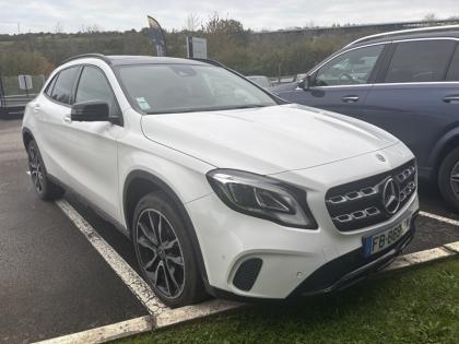 MERCEDES-BENZ GLA 200 Intuition  