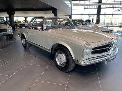 MERCEDES-BENZ  