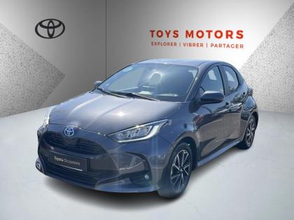TOYOTA Yaris 116h Design  