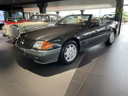 MERCEDES-BENZ SL 320  